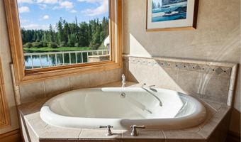 639 Three Eagle Ln, Bigfork, MT 59911
