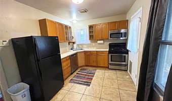1377 Oak Park Dr, Aransas Pass, TX 78336