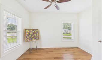 616 2nd St, Bentonville, AR 72712