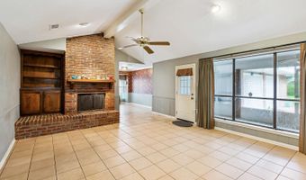 927 Bourbon Ave, Baton Rouge, LA 70808