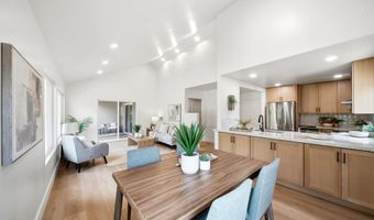 930 Via Mil Cumbres 116, Solana Beach, CA 92075