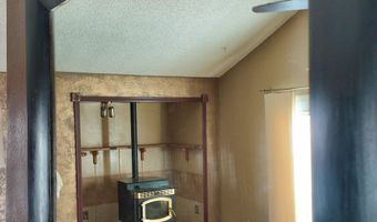 455 Connely St, Hawthorne, NV 89415