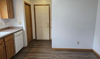 5695 Wilshire Dr, Madison, WI 53711