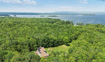 114 Loon Call Dr, Belgrade, ME 04917