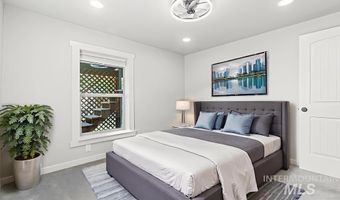 311 N School St, Cascade, ID 83611