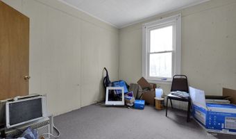 72 W Un, Athens, OH 45701
