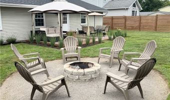 1899 Woodgate St, Austintown, OH 44515