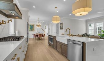 1068 Capersview Ct, Awendaw, SC 29429