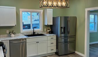 748 W Oak St, Bicknell, IN 47512