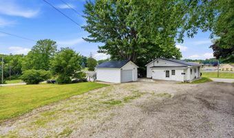 606 E Main St, Albion, IN 46701