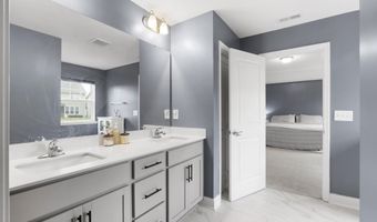187 Creekhaven Dr, Angier, NC 27501