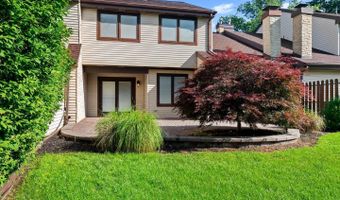 6 WHITEMARSH Ct, Dover, DE 19904