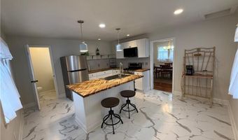 928 S 6th St, Atchison, KS 66002