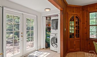321 Milledge Hts, Athens, GA 30601