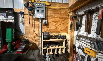 135 N Petrick St, Appleton, MN 56208