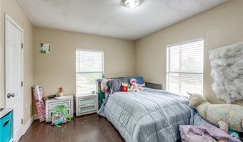 10750 Rosemar Ln, Adkins, TX 78101