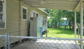 2890 6th St, Berwick, LA 70342