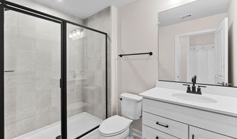 19716 MYSTIC MAROON Ter, Ashburn, VA 20147