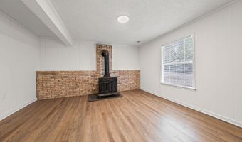 6806 CANNA Hl, Bartlett, TN 38135