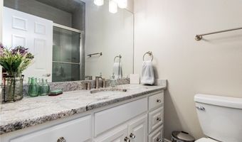 904 NW Oxford Gate, Bentonville, AR 72712