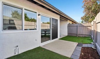 3434 Seabreeze Walk, Oceanside, CA 92056