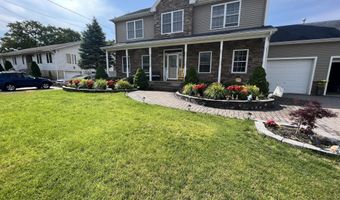 449 Montgomery St, Bayville, NJ 08721