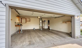 21326 Starling Dr, Bend, OR 97701