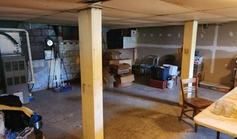 108 S OAK St, Adams, WI 53910