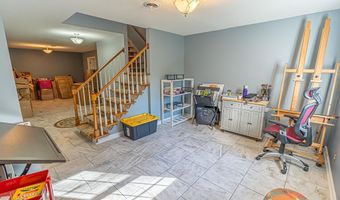19328 Stirrup Dr, Abingdon, VA 24211
