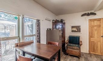 612 Lovers Ln, Aztec, NM 87410