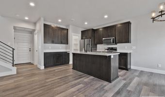 2391 Homewood Dr, Ammon, ID 83406