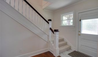 205 E 12th St, Alton, IL 62002