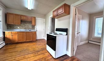 304-306 North St, Bennington, VT 05201