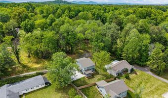 128 Rock Hill Rd, Asheville, NC 28803