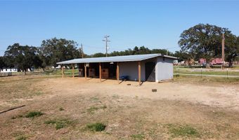 125 Robles Ln, Alvord, TX 76225