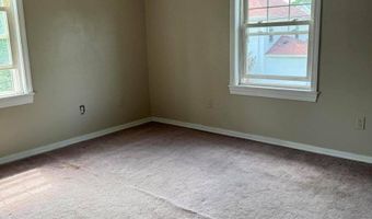 76 Vernon St, Bangor, ME 04401