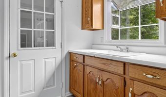 117 HUNTINGTON Trce, Anniston, AL 36207