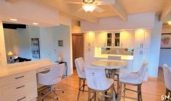 14 Vermillion Dr, Avon, CT 06001