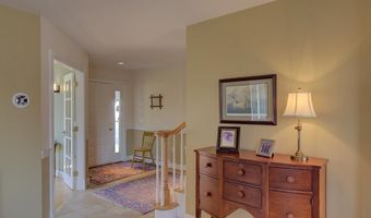 105 Brook Dr, Burlington, VT 05408