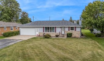 3030 N MORRISON St, Appleton, WI 54911