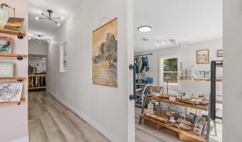 623 E Main St, Anoka, MN 55303