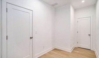 1825 Gotham Ln, Atlanta, GA 30324