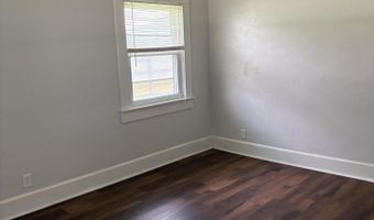 417 S Lincoln Ave, Aurora, MO 65605