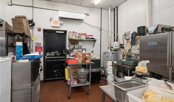 16 High St, Burrillville, RI 02859