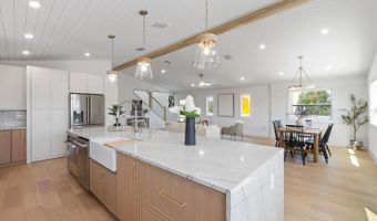 616 FERN St, Anna Maria, FL 34216