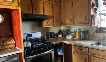 2452 S Carr Pen Rd, Atoka, OK 74525