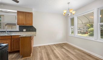 1001 EMMA Ave, Akron, OH 44302