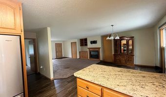 2231 SE Crystal Ave, Aberdeen, SD 57401