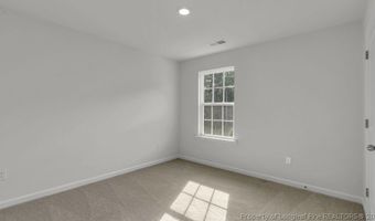 725 Lazy Elm Ln, Aberdeen, NC 28315