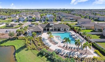 5426 RAINWOOD MEADOWS Dr, Apollo Beach, FL 33572